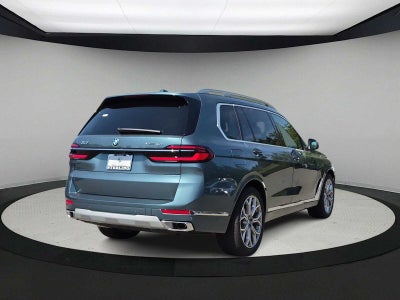 2027 BMW X7 xDrive40i