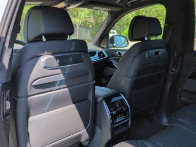 2027 BMW X7 xDrive40i