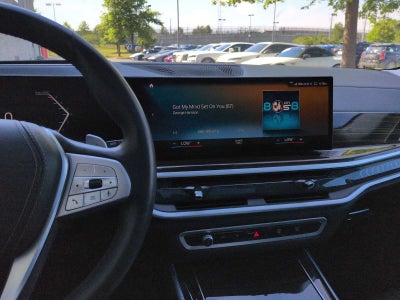 2023 BMW X7 xDrive40i