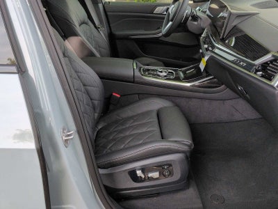 2026 BMW X7 xDrive40i