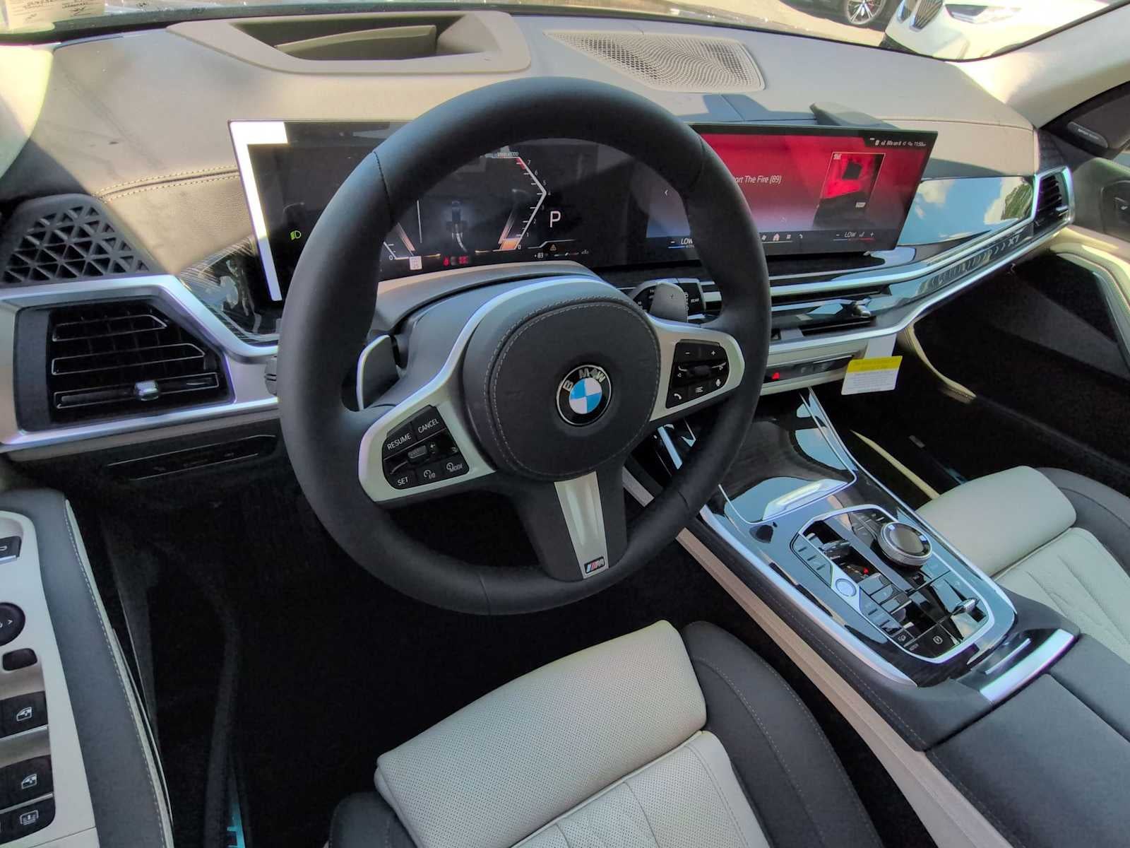 2027 BMW X7 xDrive40i xDrive40i