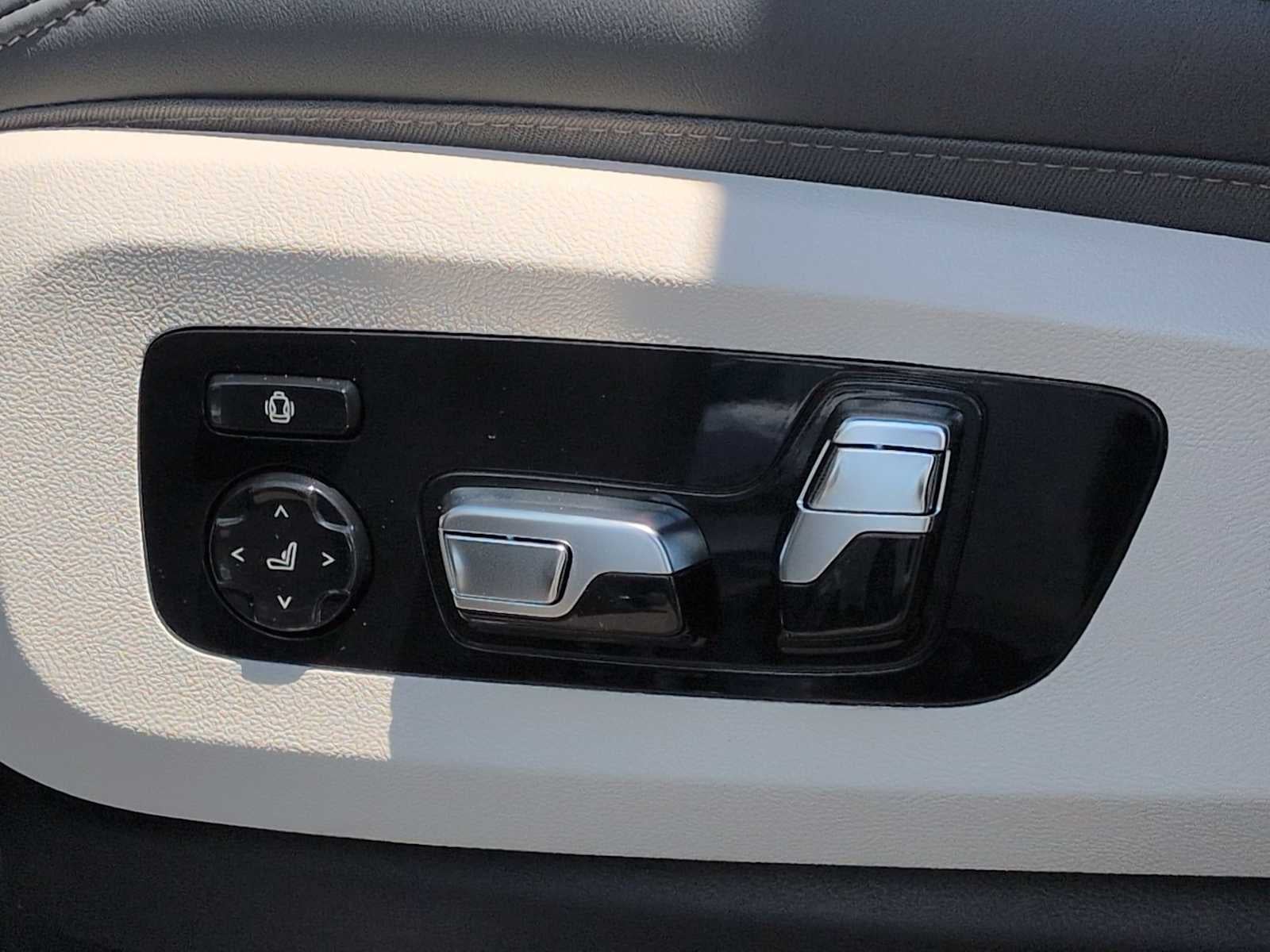 2027 BMW X7 xDrive40i xDrive40i