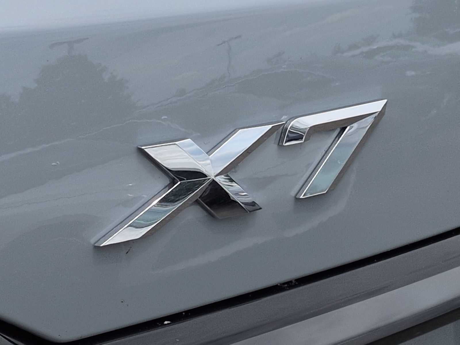 2027 BMW X7 xDrive40i