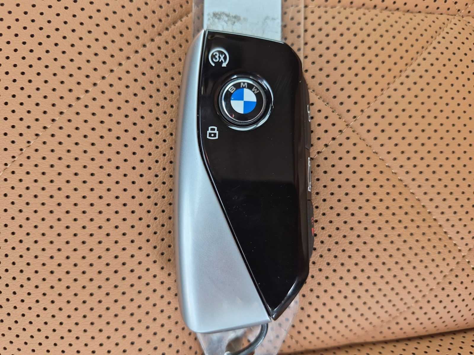 2027 BMW X7 xDrive40i