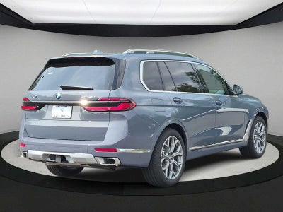 2027 BMW X7 xDrive40i