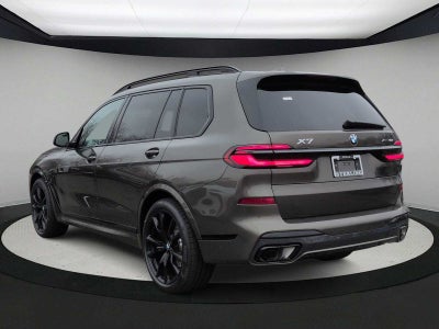 2026 BMW X7 xDrive40i