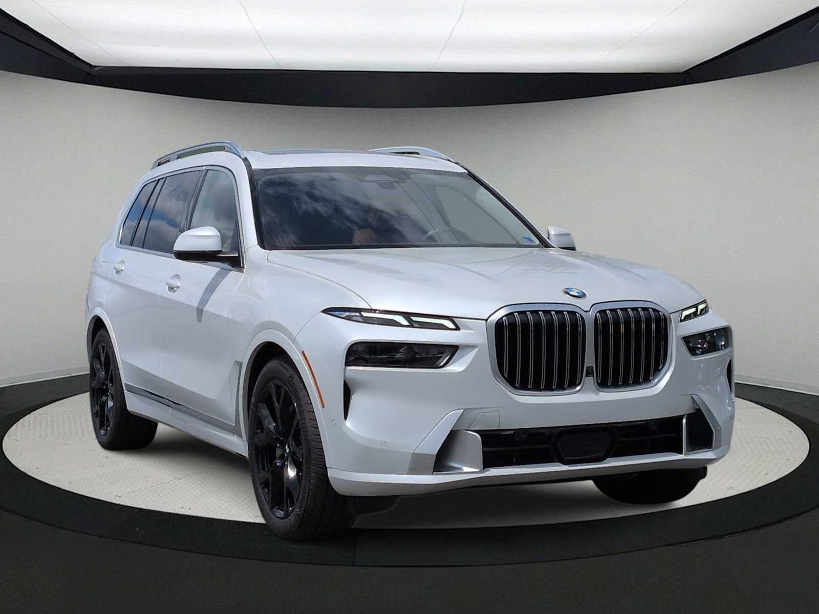 2026 BMW X7 xDrive40i's photo