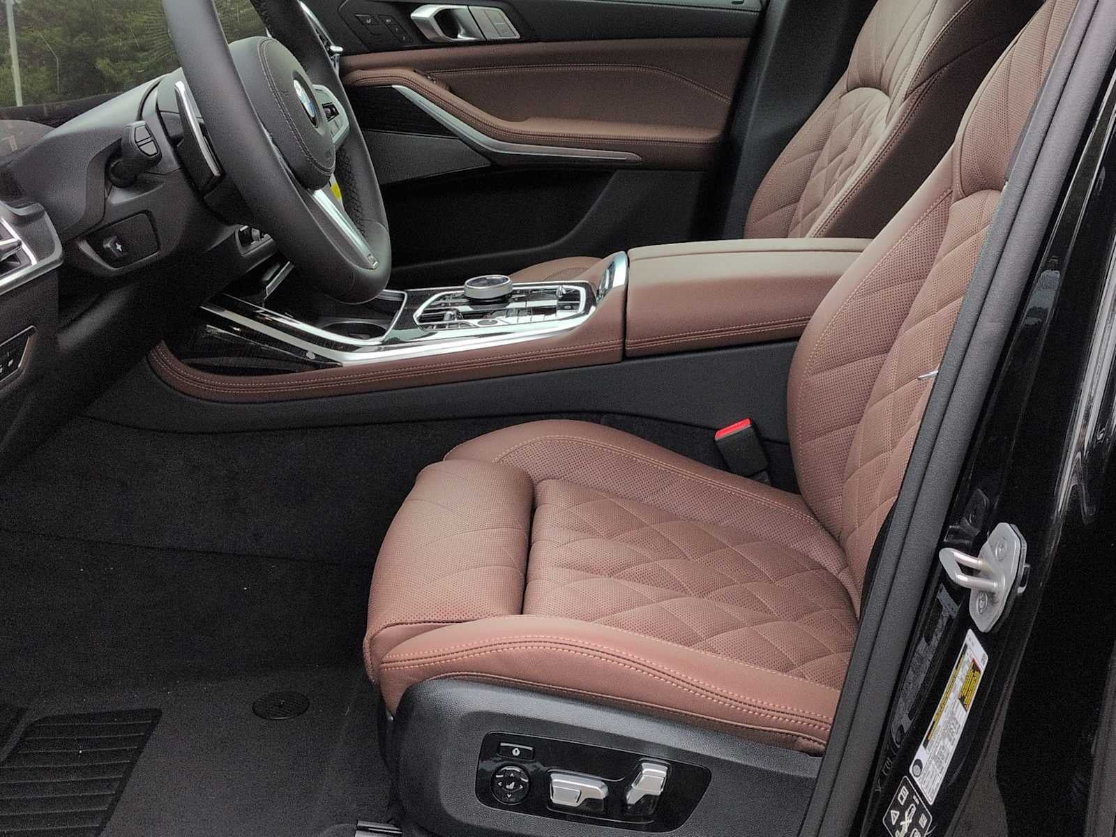 2027 BMW X7 xDrive40i xDrive40i