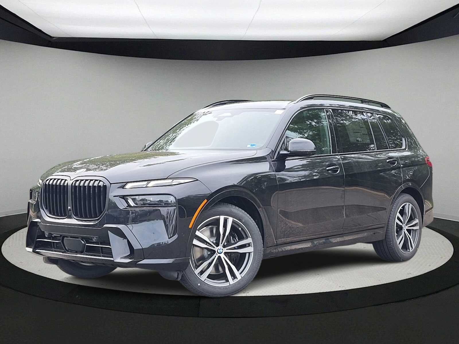 2027 BMW X7