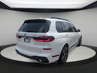 2026 BMW X7 xDrive40i