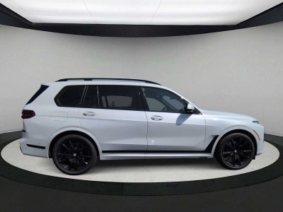 2026 BMW X7 xDrive40i
