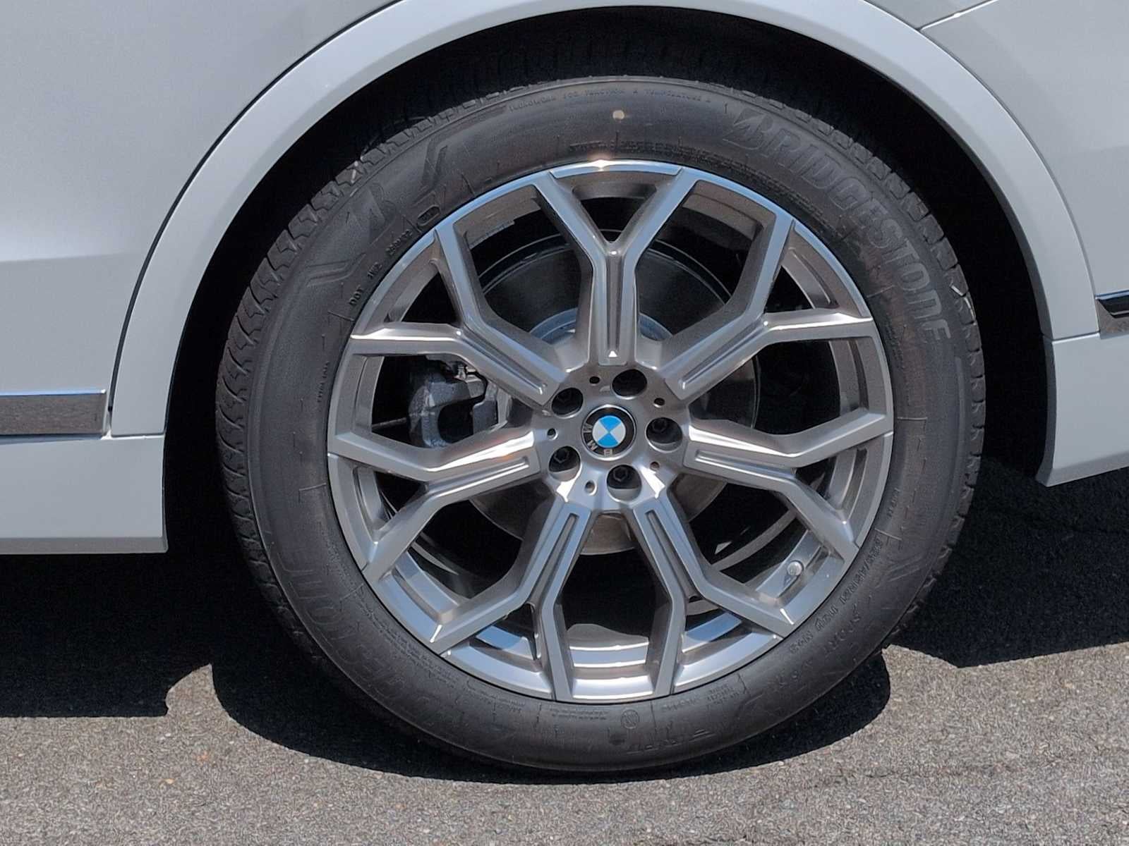 2027 BMW X7 xDrive40i xDrive40i