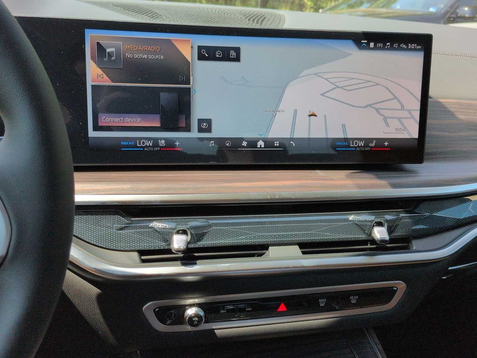 2027 BMW X7 xDrive40i xDrive40i