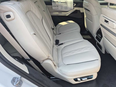 2027 BMW X7 xDrive40i