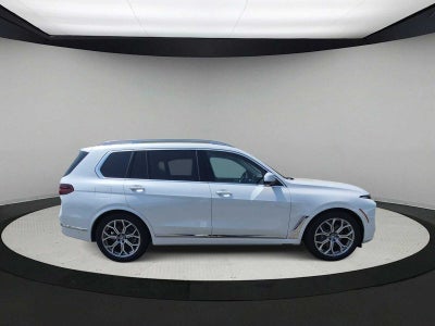 2027 BMW X7 xDrive40i