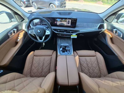 2027 BMW X7 xDrive40i