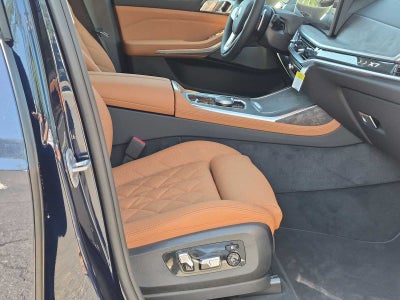 2027 BMW X7 xDrive40i