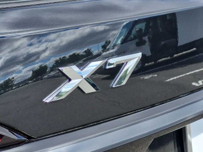 2027 BMW X7 xDrive40i