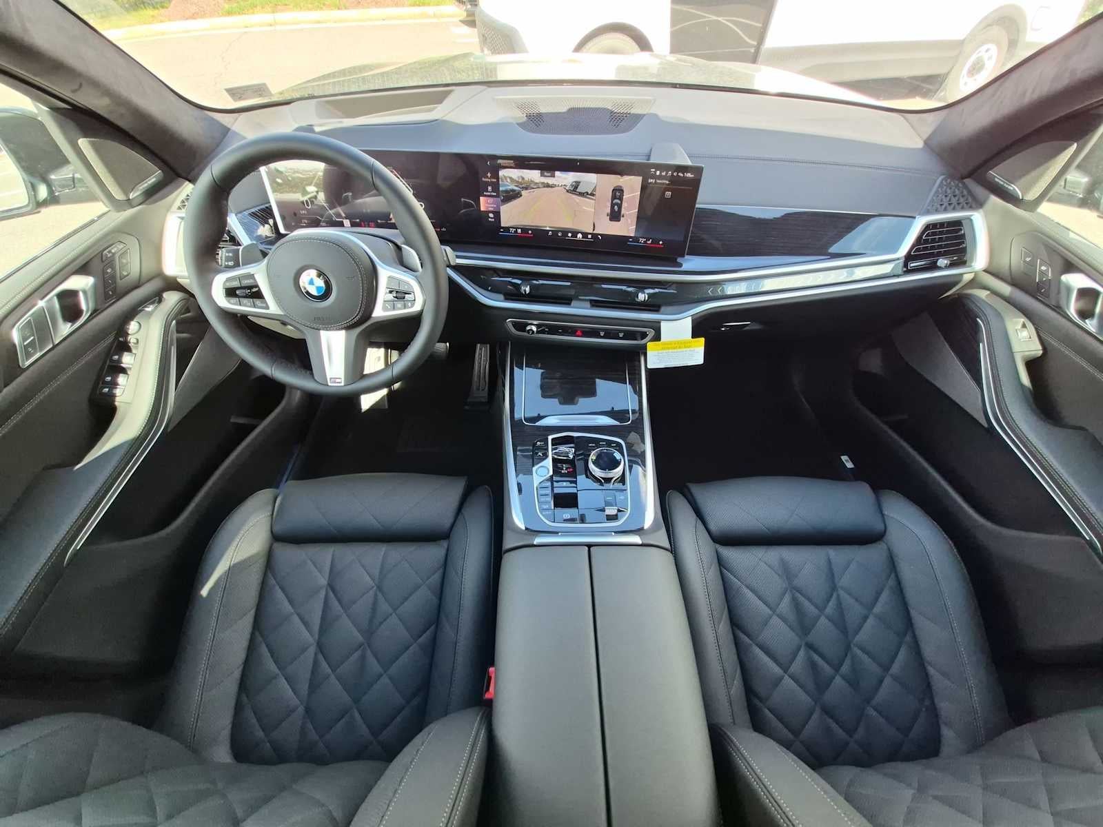 2027 BMW X7 xDrive40i