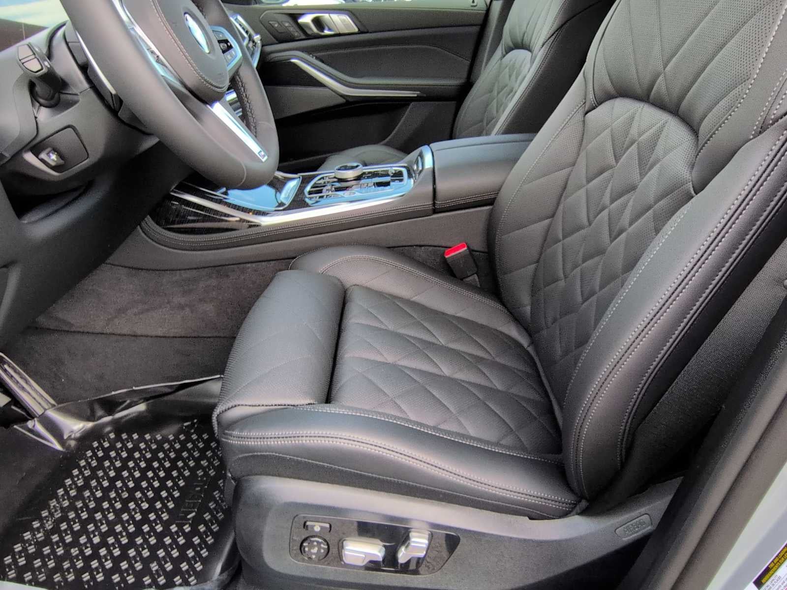 2026 BMW X7 xDrive40i xDrive40i