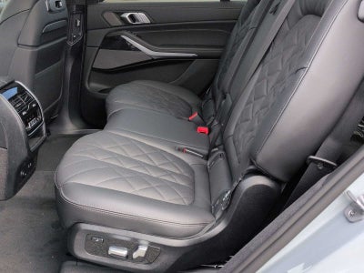 2026 BMW X7 xDrive40i xDrive40i