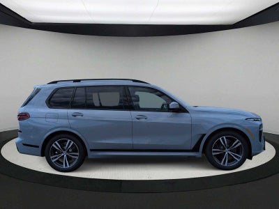2026 BMW X7 xDrive40i xDrive40i