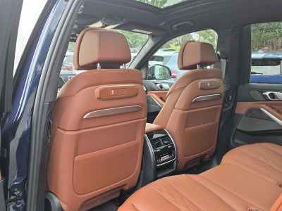2027 BMW X7 xDrive40i