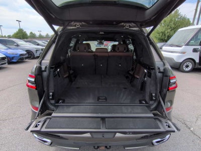 2024 BMW X7 xDrive40i