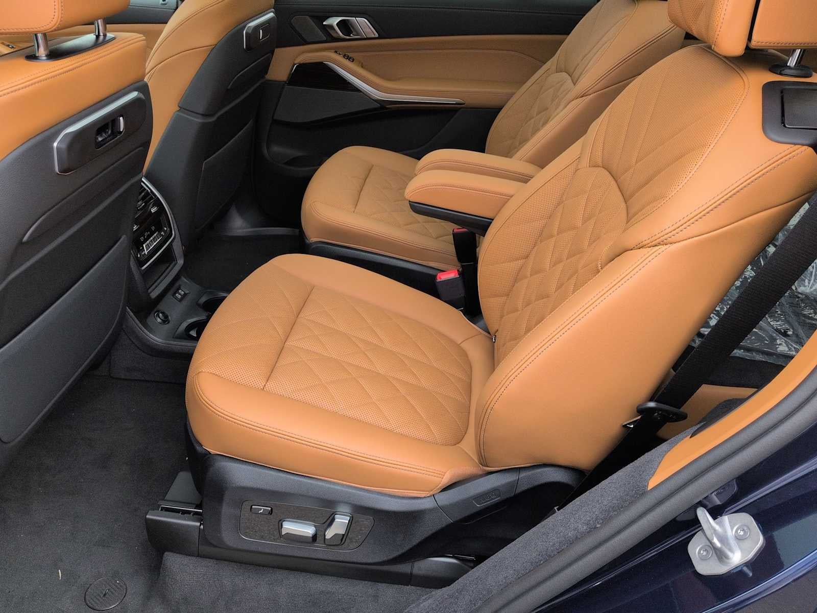 2026 BMW X7 xDrive40i xDrive40i