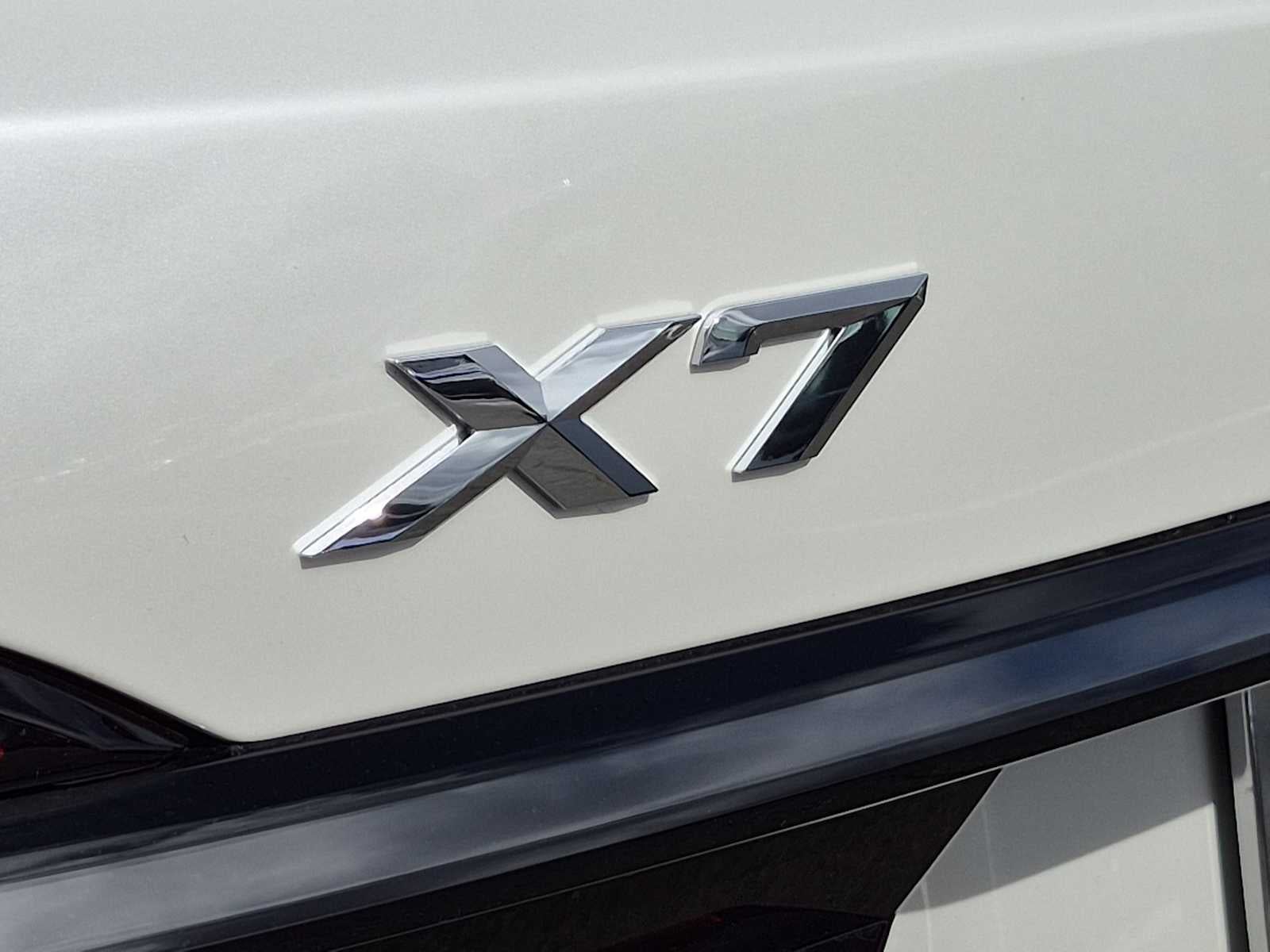 2027 BMW X7 xDrive40i