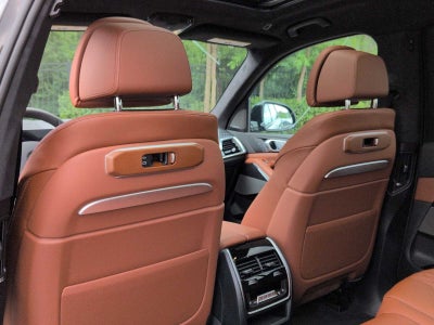 2027 BMW X7 xDrive40i xDrive40i