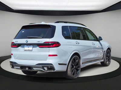 2027 BMW X7 xDrive40i