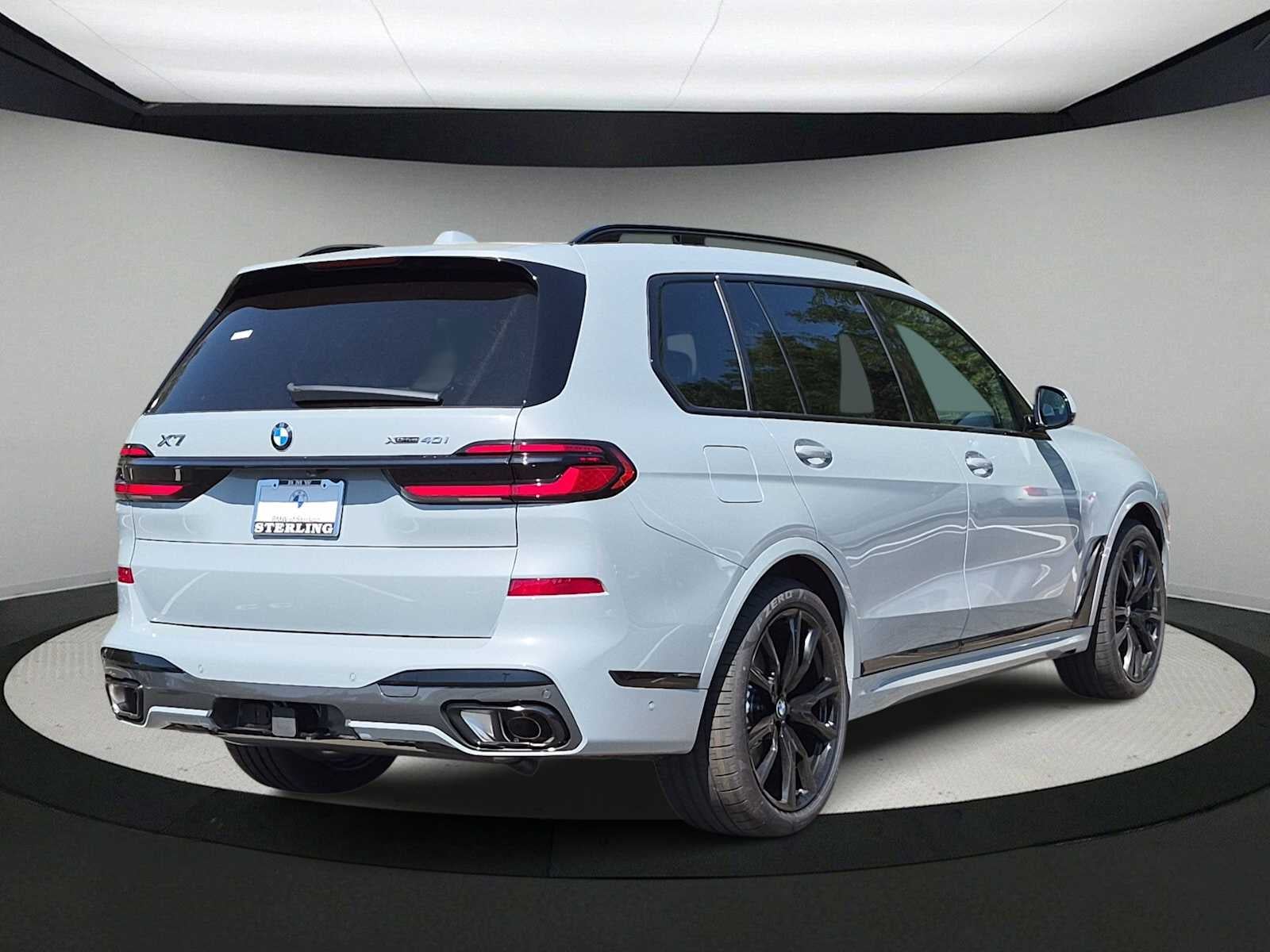 2027 BMW X7 xDrive40i
