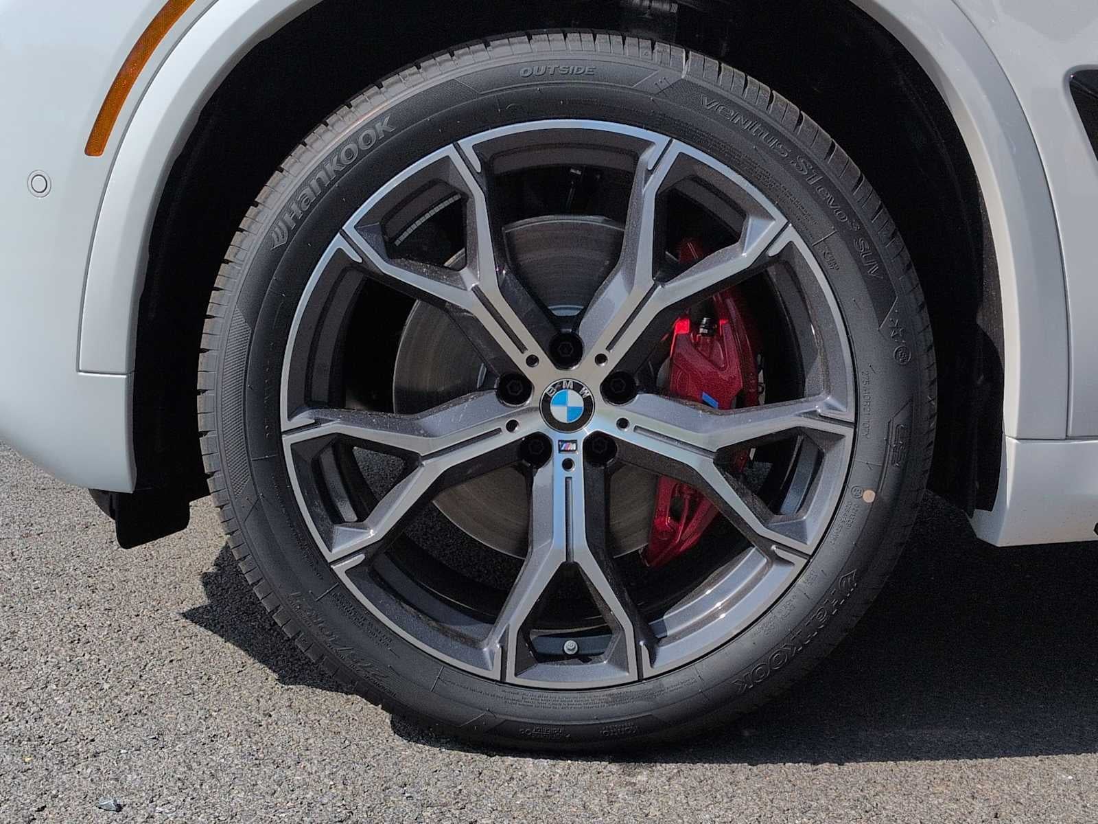 2026 BMW X5 xDrive40i xDrive40i