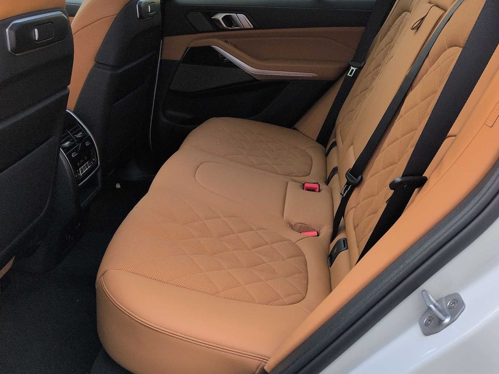2026 BMW X5 xDrive40i xDrive40i