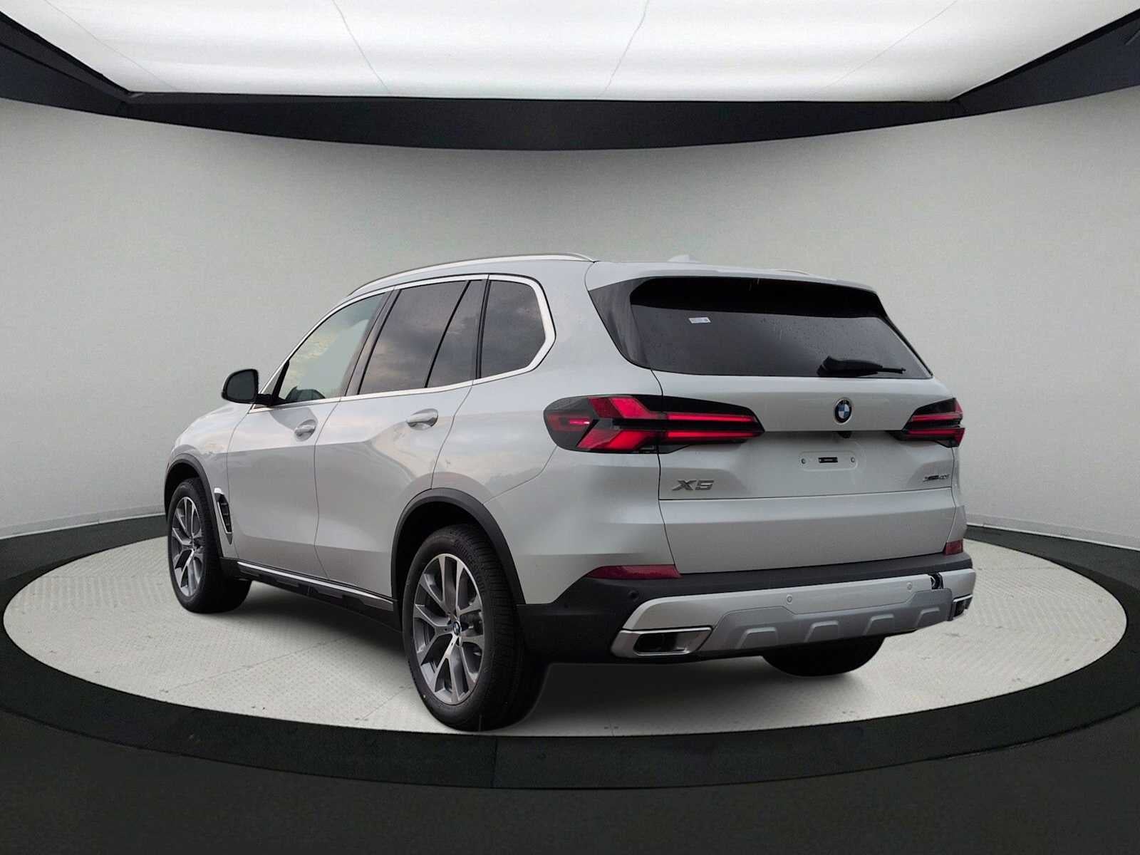 2026 BMW X5 xDrive40i xDrive40i