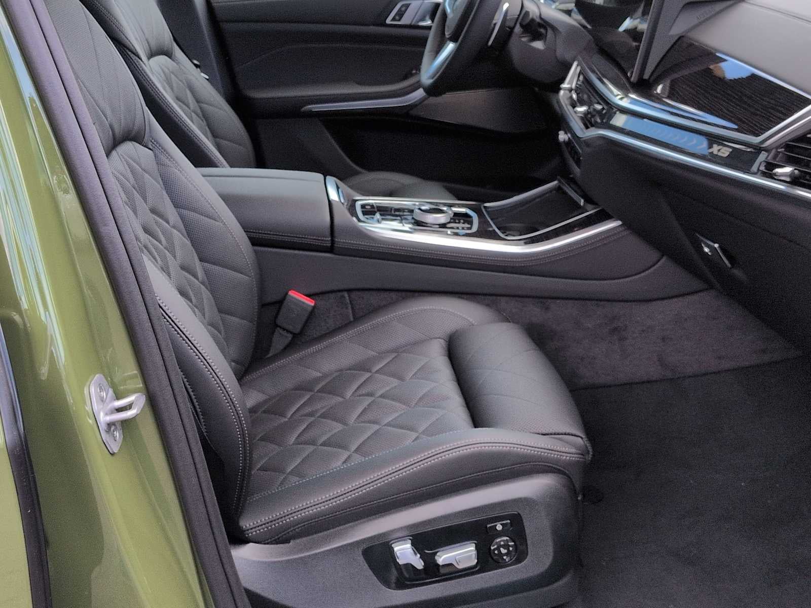 2026 BMW X5 xDrive40i xDrive40i