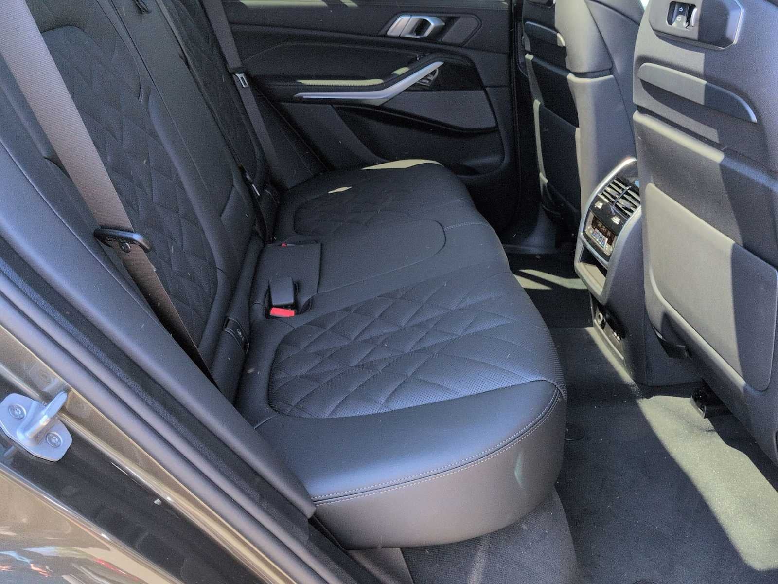 2026 BMW X5 xDrive40i xDrive40i