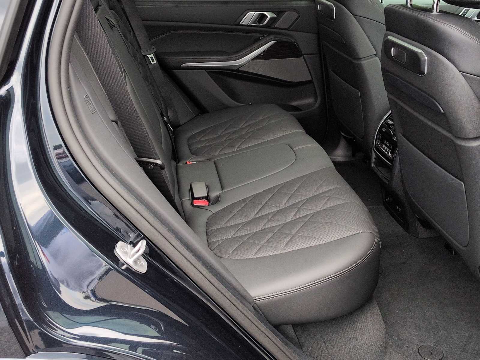 2026 BMW X5 xDrive40i xDrive40i