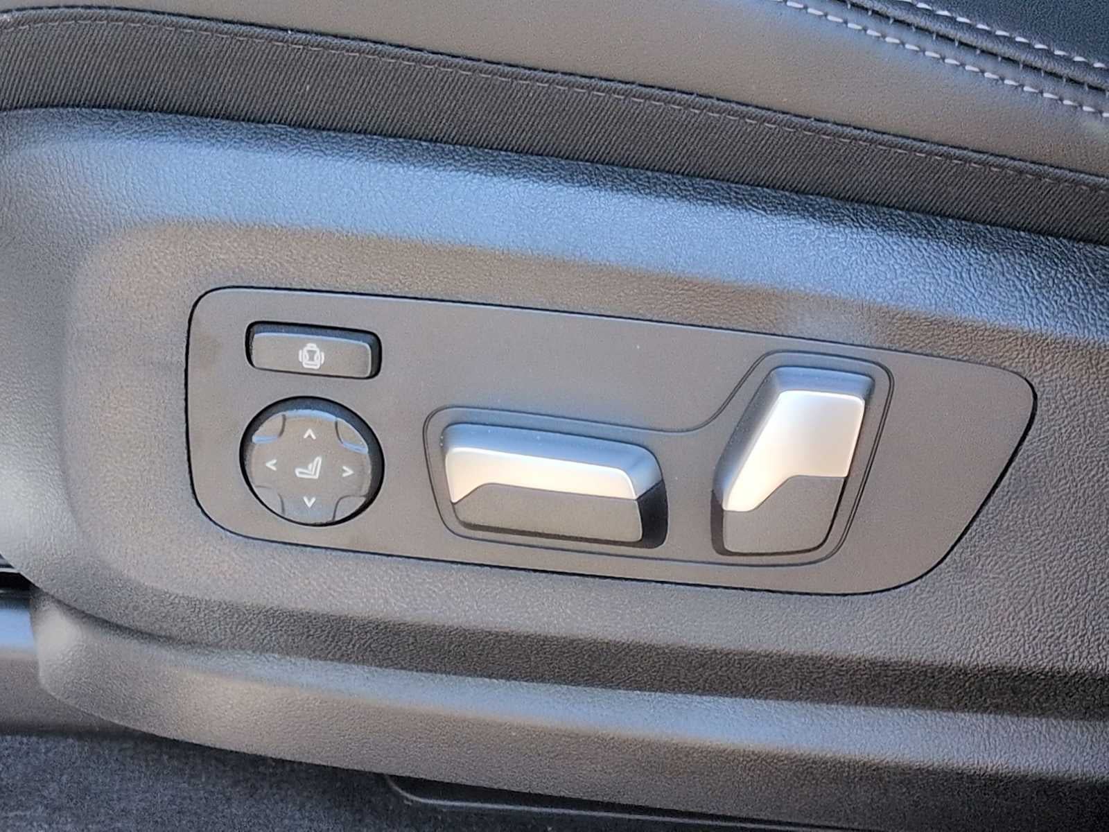 2026 BMW X5 xDrive40i xDrive40i