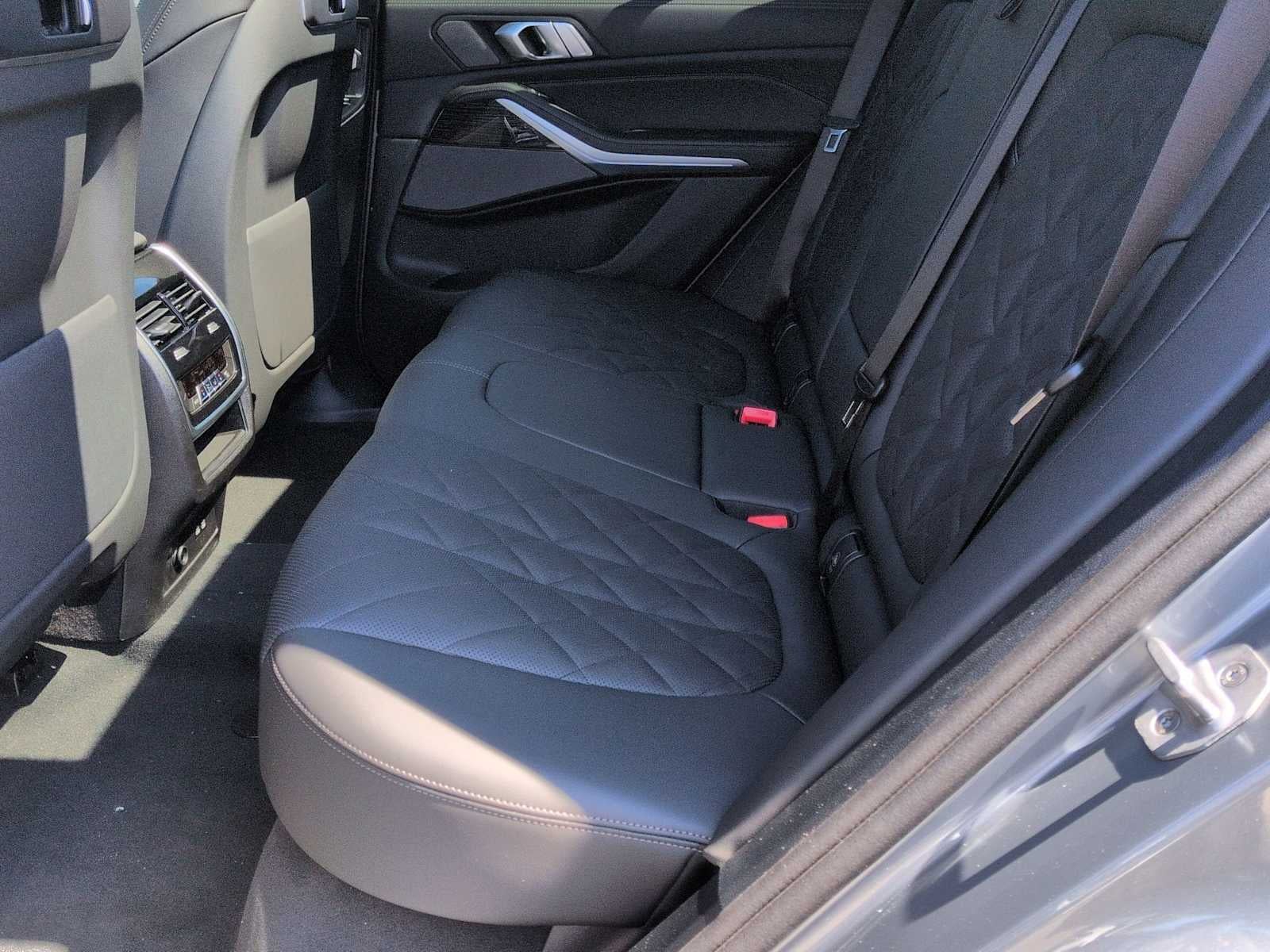 2026 BMW X5 xDrive40i xDrive40i