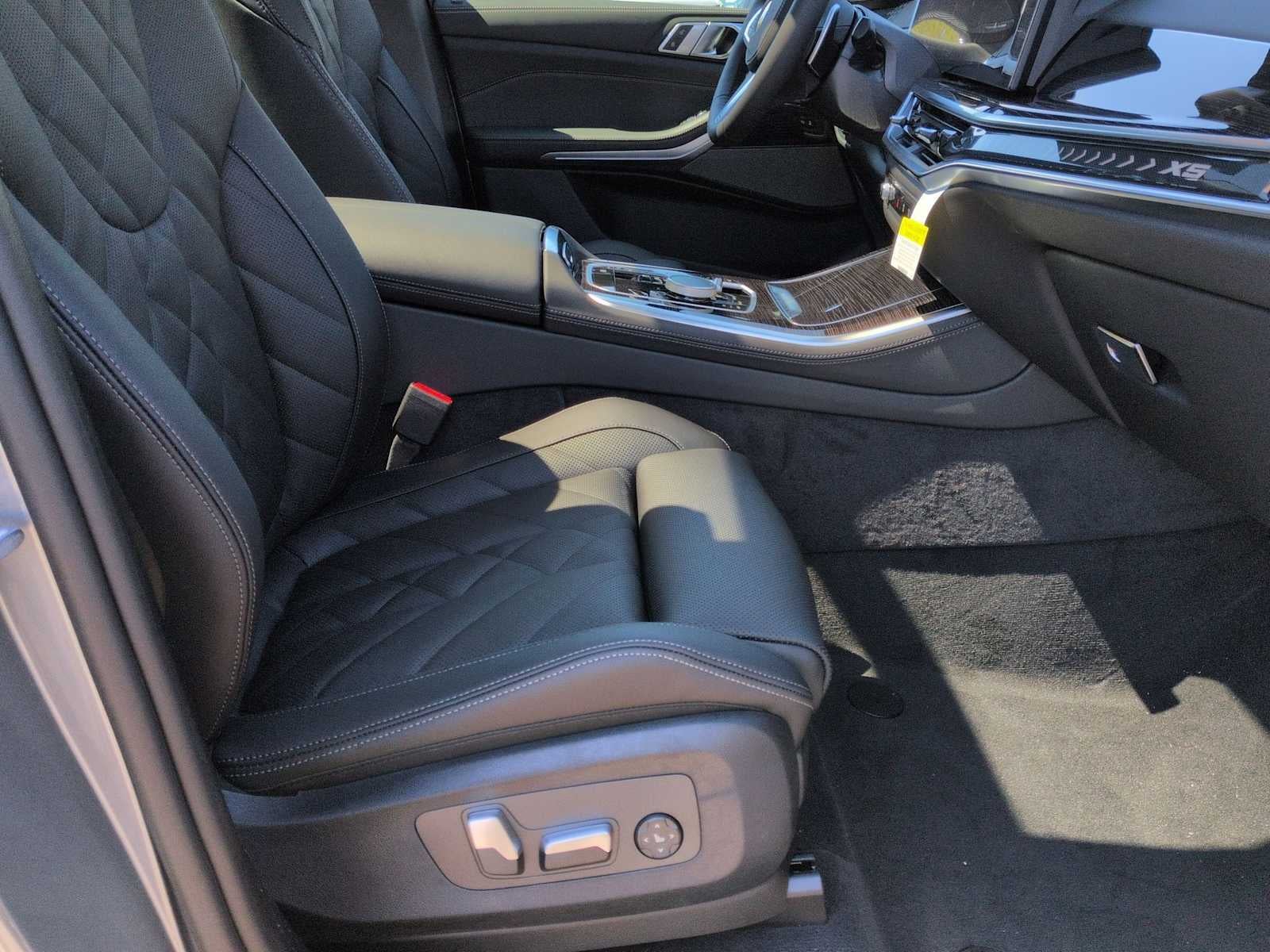 2026 BMW X5 xDrive40i xDrive40i