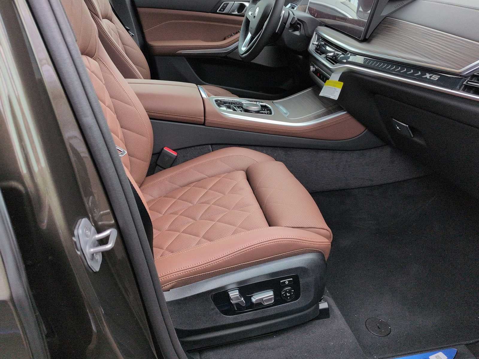 2026 BMW X5 xDrive40i xDrive40i
