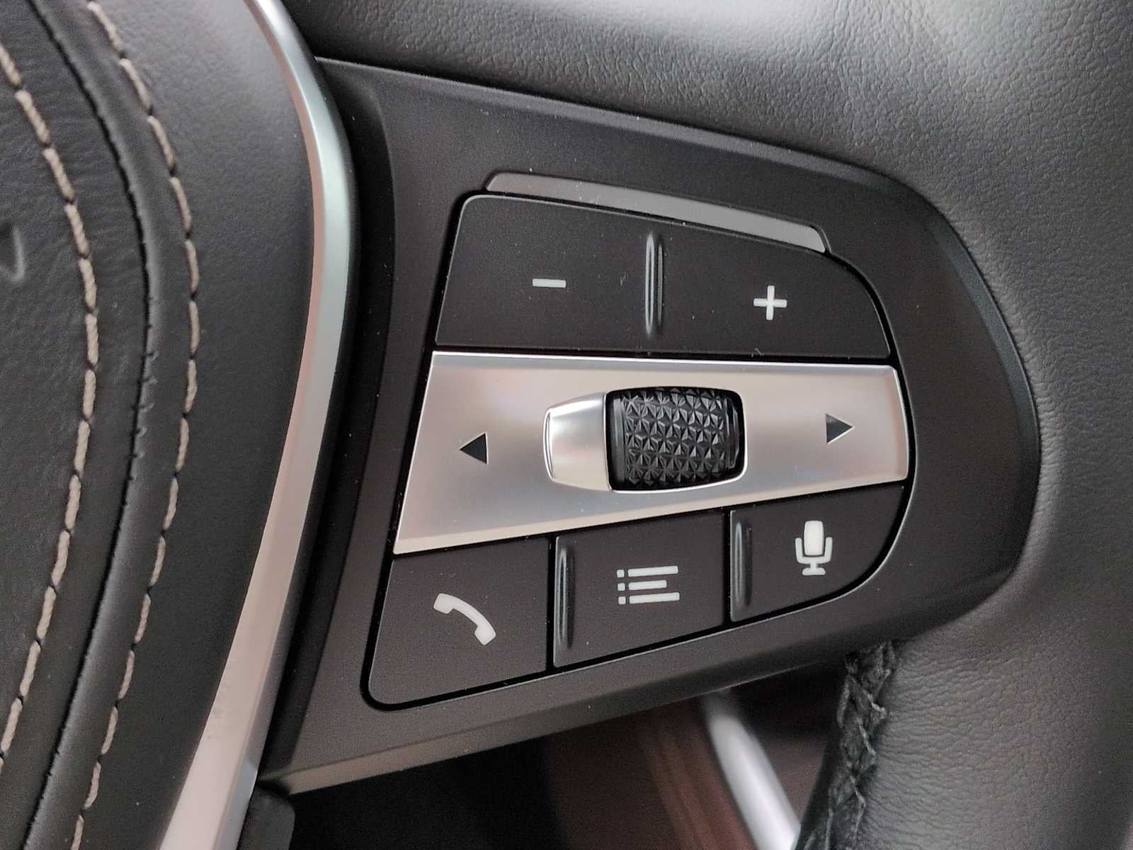 2026 BMW X5 xDrive40i xDrive40i