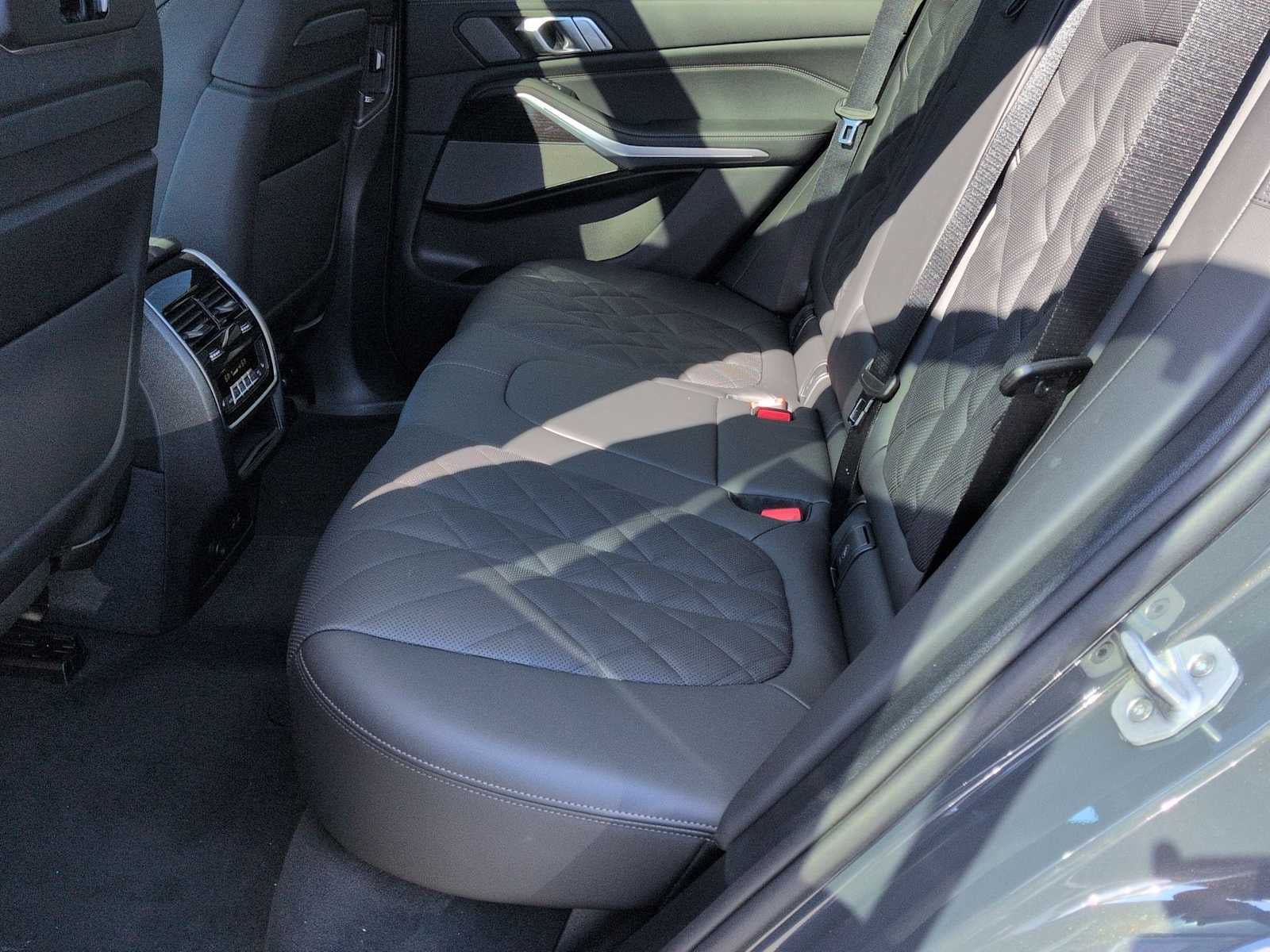 2026 BMW X5 xDrive40i xDrive40i