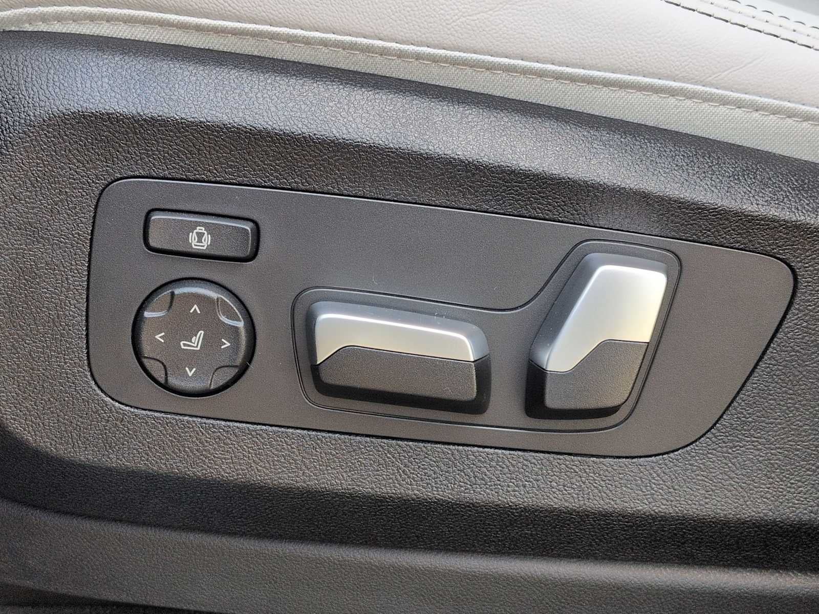 2026 BMW X5 xDrive40i xDrive40i