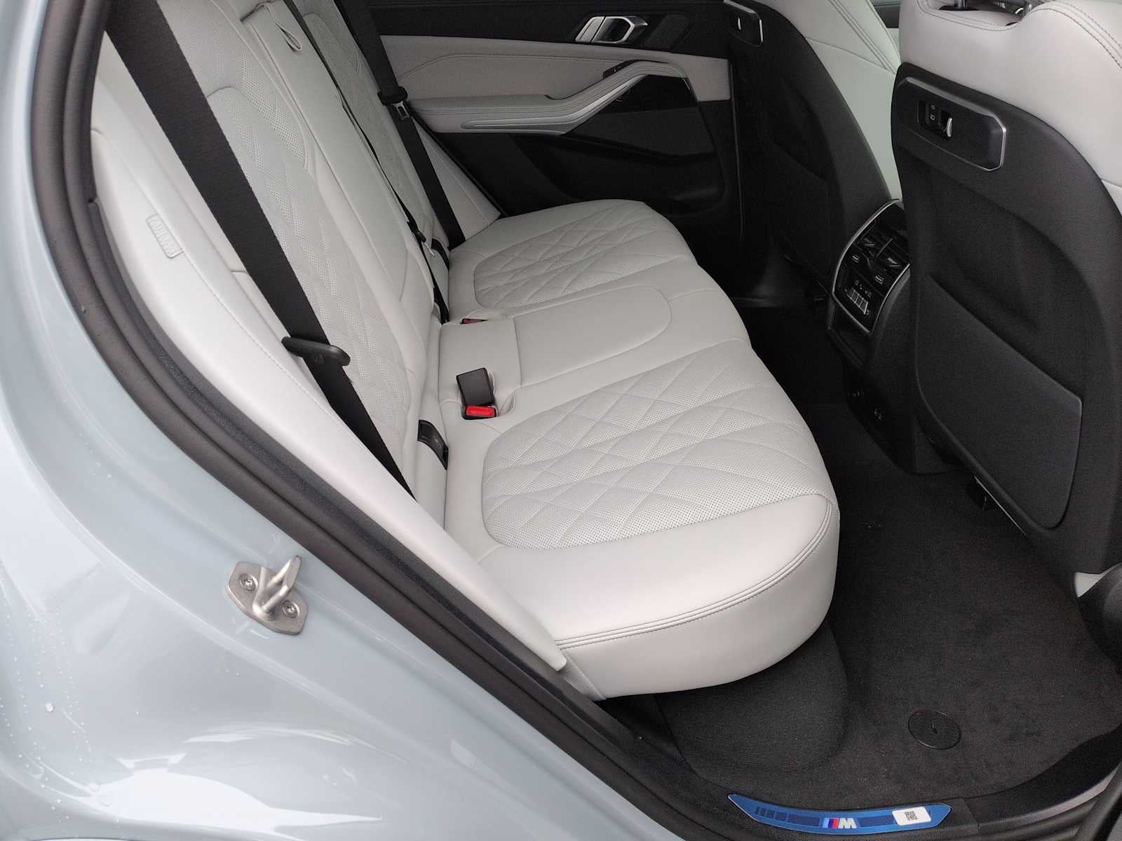 2026 BMW X5 xDrive40i xDrive40i