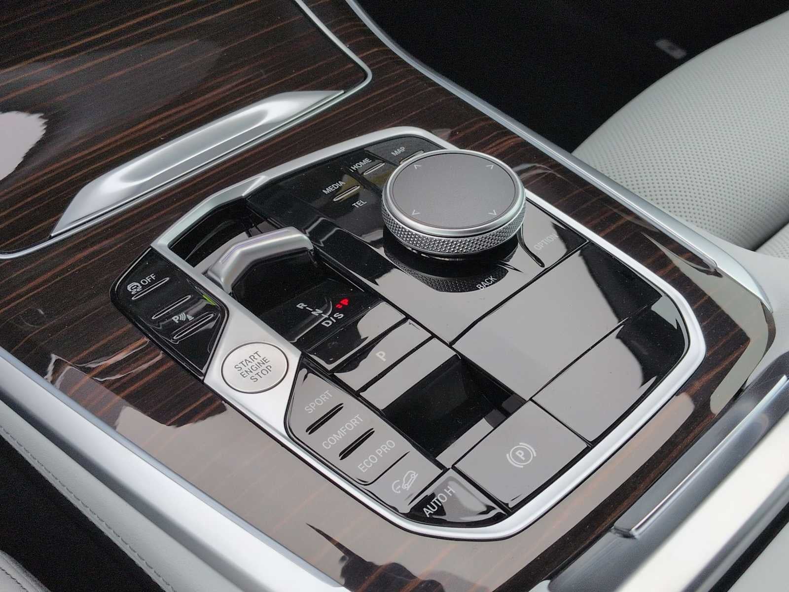 2026 BMW X5 xDrive40i xDrive40i