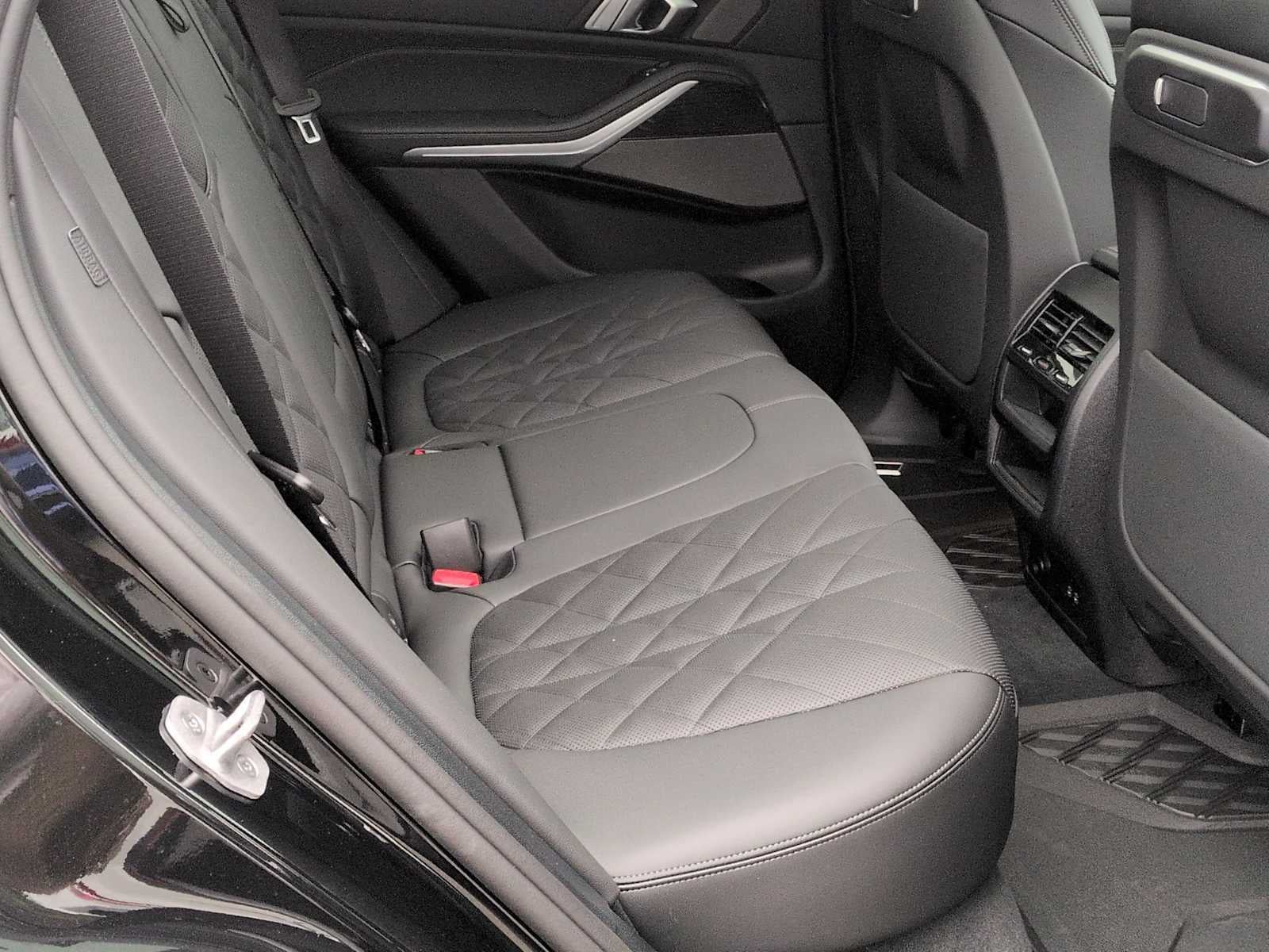 2026 BMW X5 xDrive40i xDrive40i
