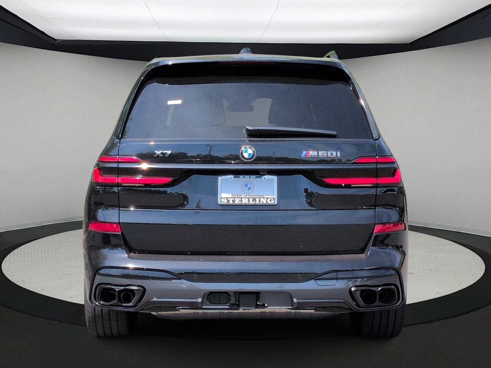 2027 BMW X7 M60i M60i xDrive
